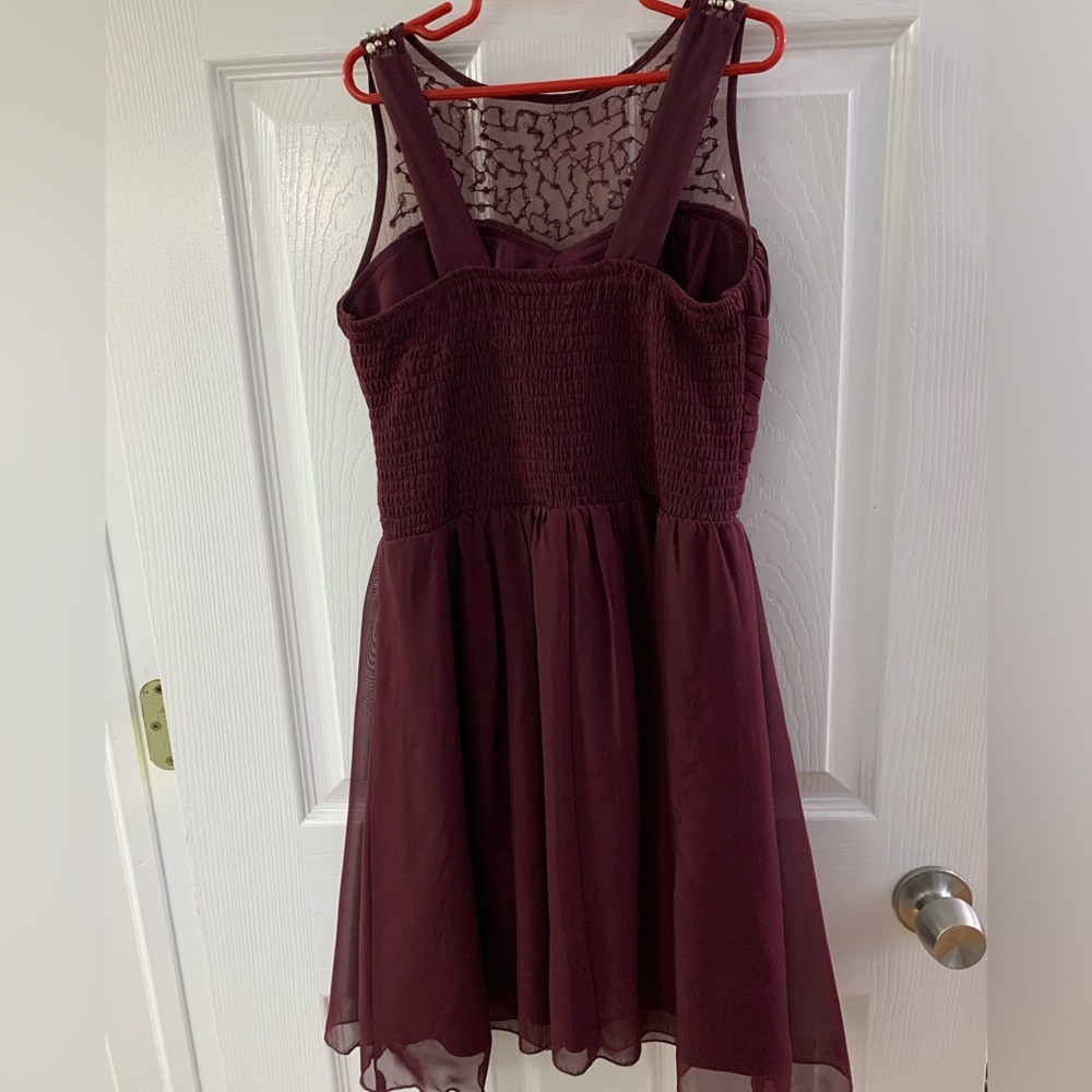 Burgundy Formal dress - Picture 3 of 3